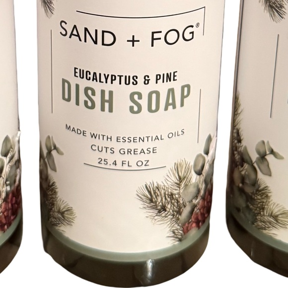 Sand + Fog NWT Set of 3 Eucalyptus & Pine Essential Oil Dish Soap  Ea 25.4 Fl Oz - Picture 2 of 6